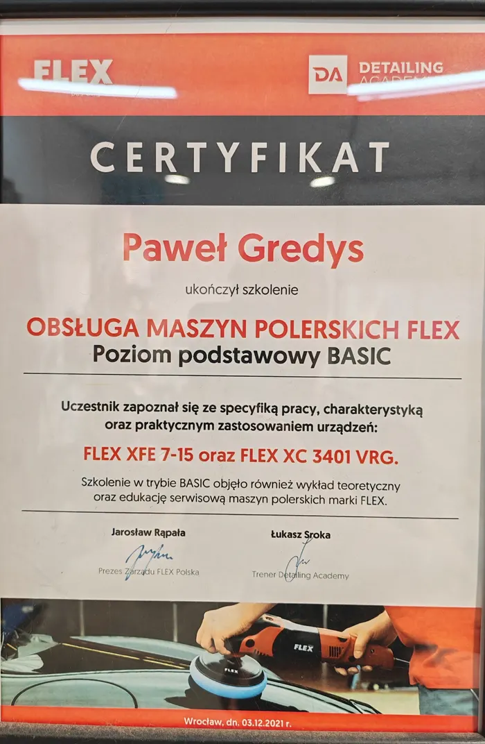 Certyfikat FLEX i Detailing Academy — obsługa maszyn polerskich, Paweł Gredys